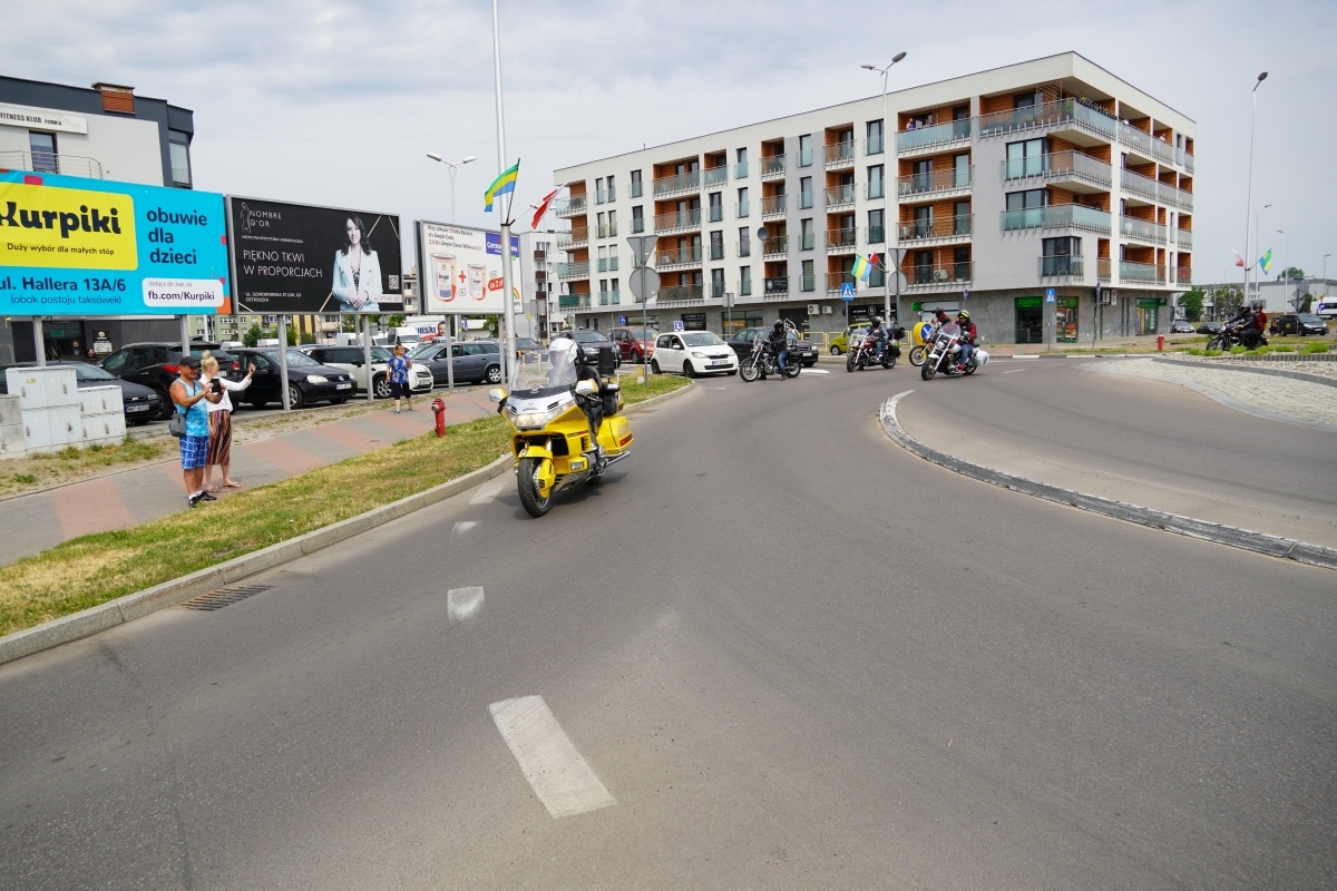 Motoserce 2024 - parada motocykli ulicami Ostrołęki [25.05.2024] - zdjęcie #63 - eOstroleka.pl