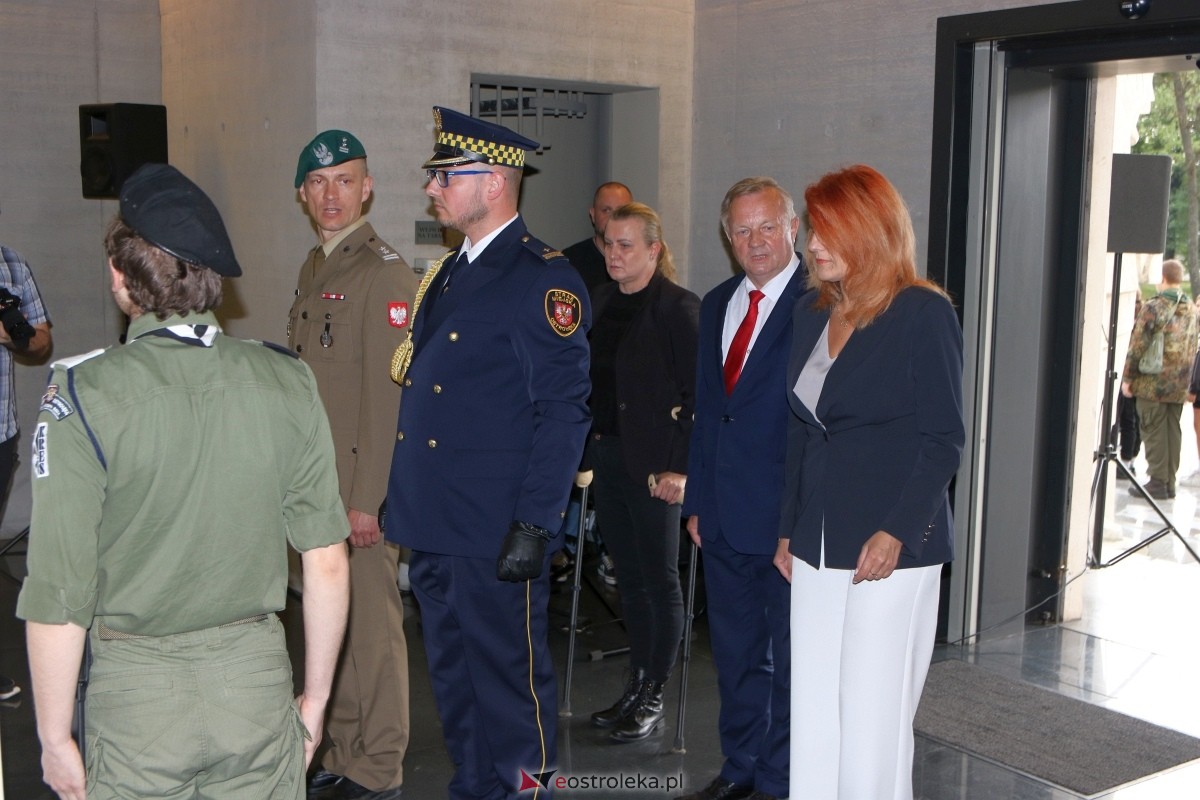 Uroczyste obchody 193. rocznicy bitwy pod Ostrołęką [25.05.2024]] - zdjęcie #19 - eOstroleka.pl