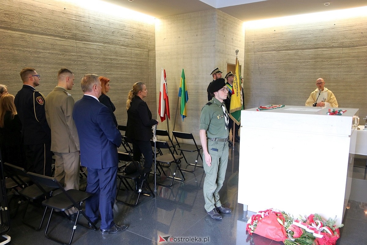 Uroczyste obchody 193. rocznicy bitwy pod Ostrołęką [25.05.2024]] - zdjęcie #10 - eOstroleka.pl