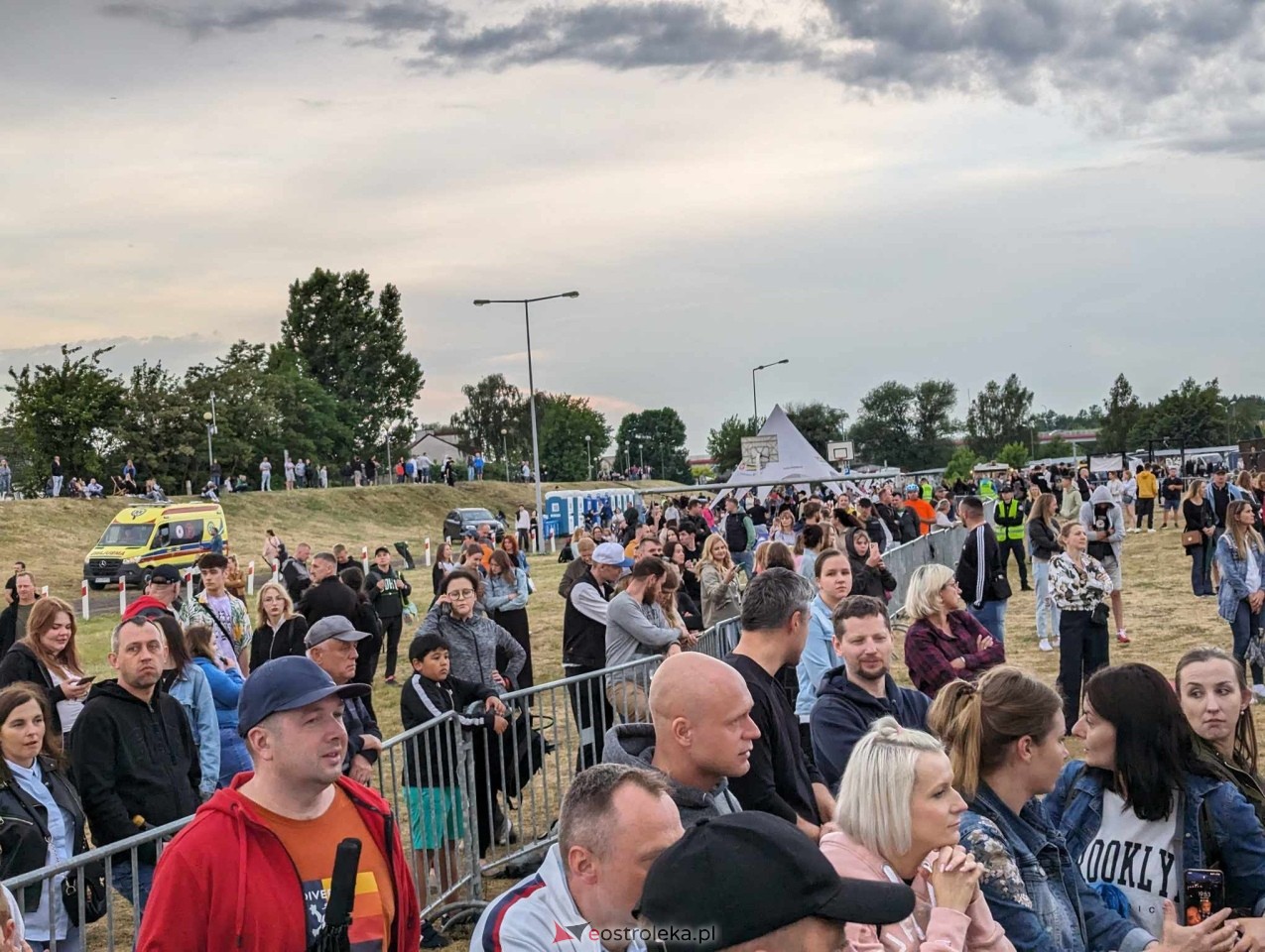 Dni Ostrołęki 2024 - Oskar Cyms [25.05.2024] - zdjęcie #77 - eOstroleka.pl