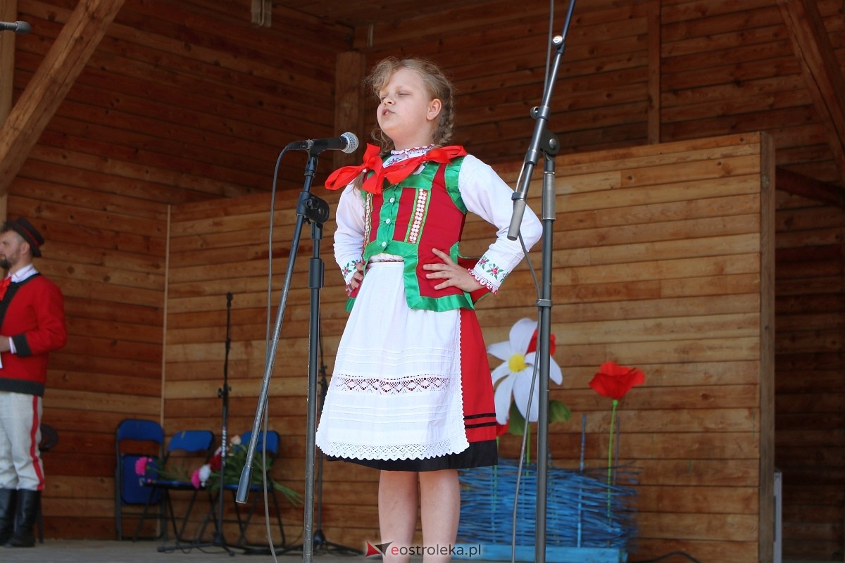 35. Jarmark Kurpiowski w Myszyńcu [26.05.2024] - zdjęcie #8 - eOstroleka.pl