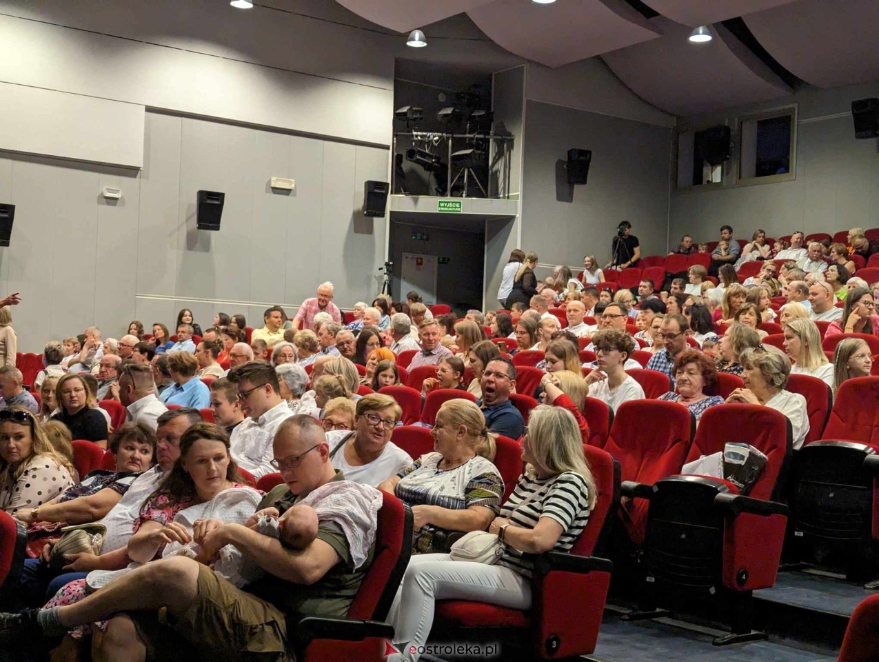 Koncert na Dzień Matki [26.05.2024] - zdjęcie #100 - eOstroleka.pl