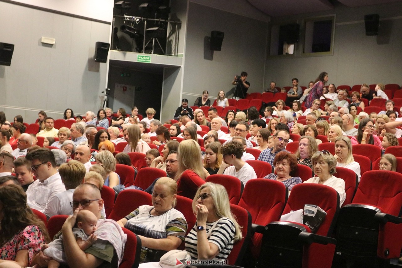Koncert na Dzień Matki [26.05.2024] - zdjęcie #93 - eOstroleka.pl