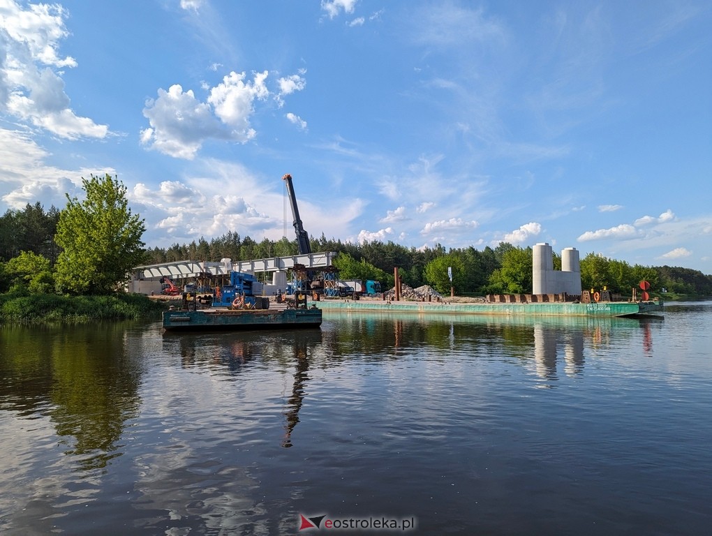Budowa mostu w Teodorowie: Zdjęcia z perspektywy rzeki Narew [26.05.2024] - zdjęcie #19 - eOstroleka.pl