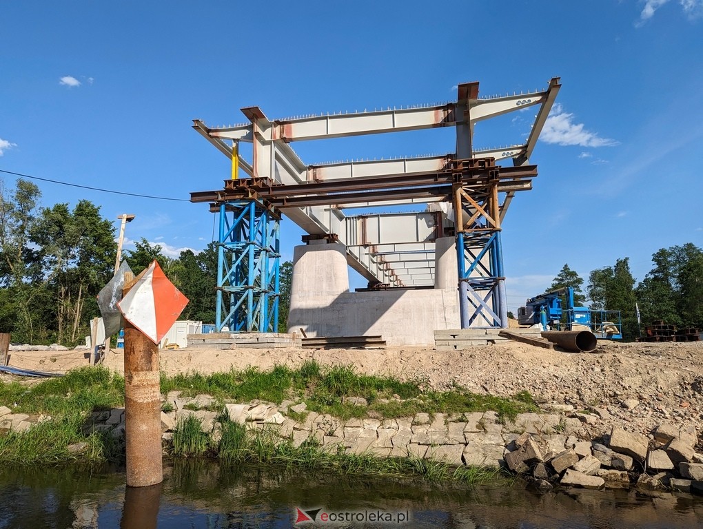 Budowa mostu w Teodorowie: Zdjęcia z perspektywy rzeki Narew [26.05.2024] - zdjęcie #11 - eOstroleka.pl