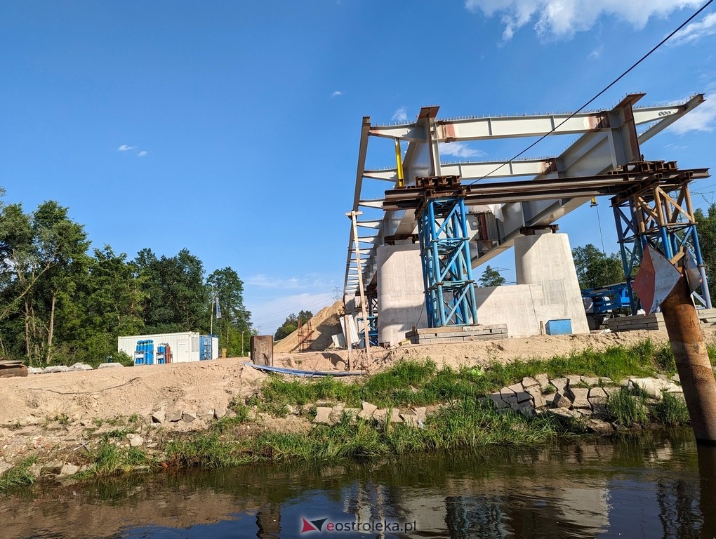 Budowa mostu w Teodorowie: Zdjęcia z perspektywy rzeki Narew [26.05.2024] - zdjęcie #10 - eOstroleka.pl