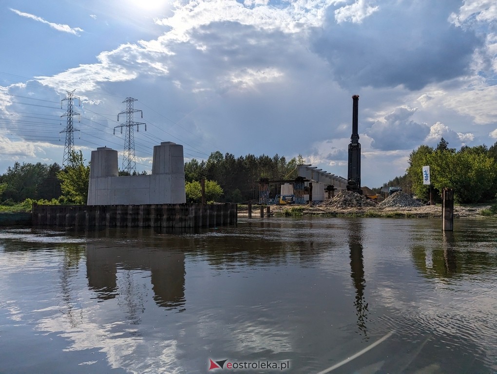 Budowa mostu w Teodorowie: Zdjęcia z perspektywy rzeki Narew [26.05.2024] - zdjęcie #7 - eOstroleka.pl