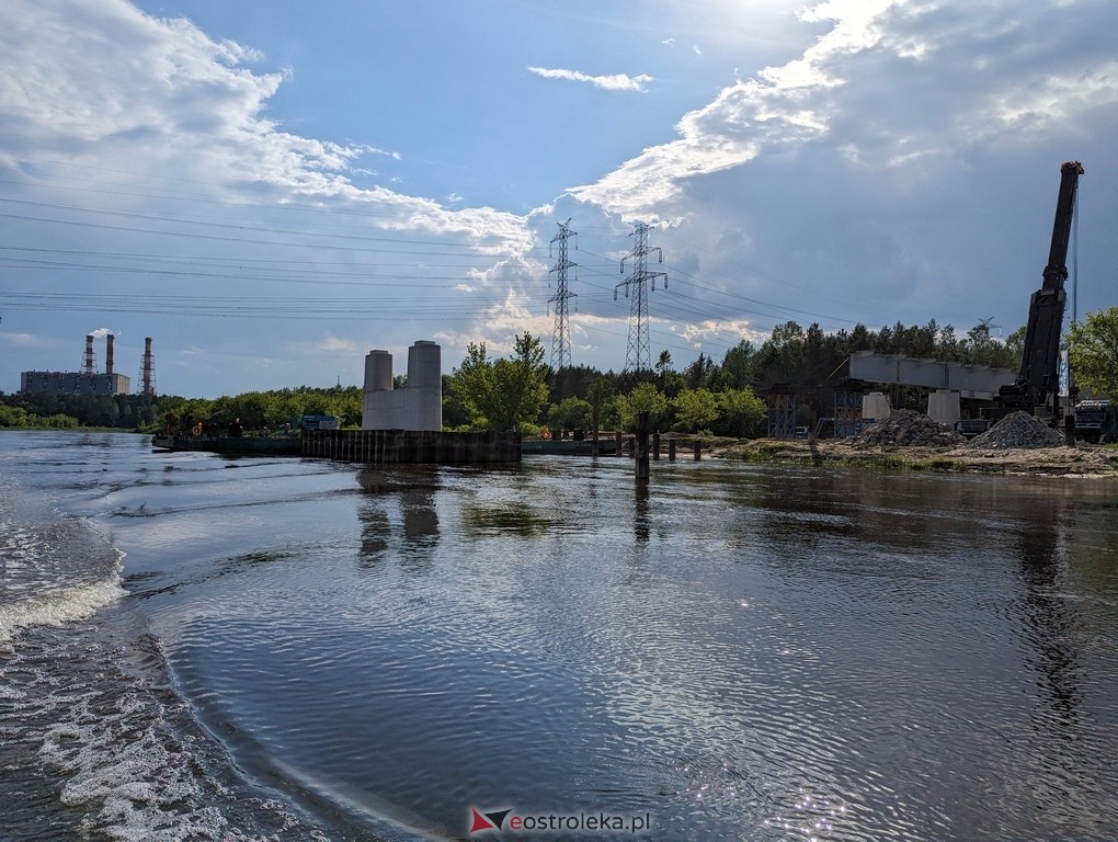 Budowa mostu w Teodorowie: Zdjęcia z perspektywy rzeki Narew [26.05.2024] - zdjęcie #3 - eOstroleka.pl