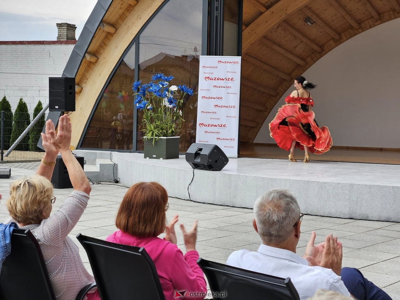 Dzień Matki w Troszynie: Koncert Patrycji Runo [25.05.2024] - zdjęcie #47 - eOstroleka.pl
