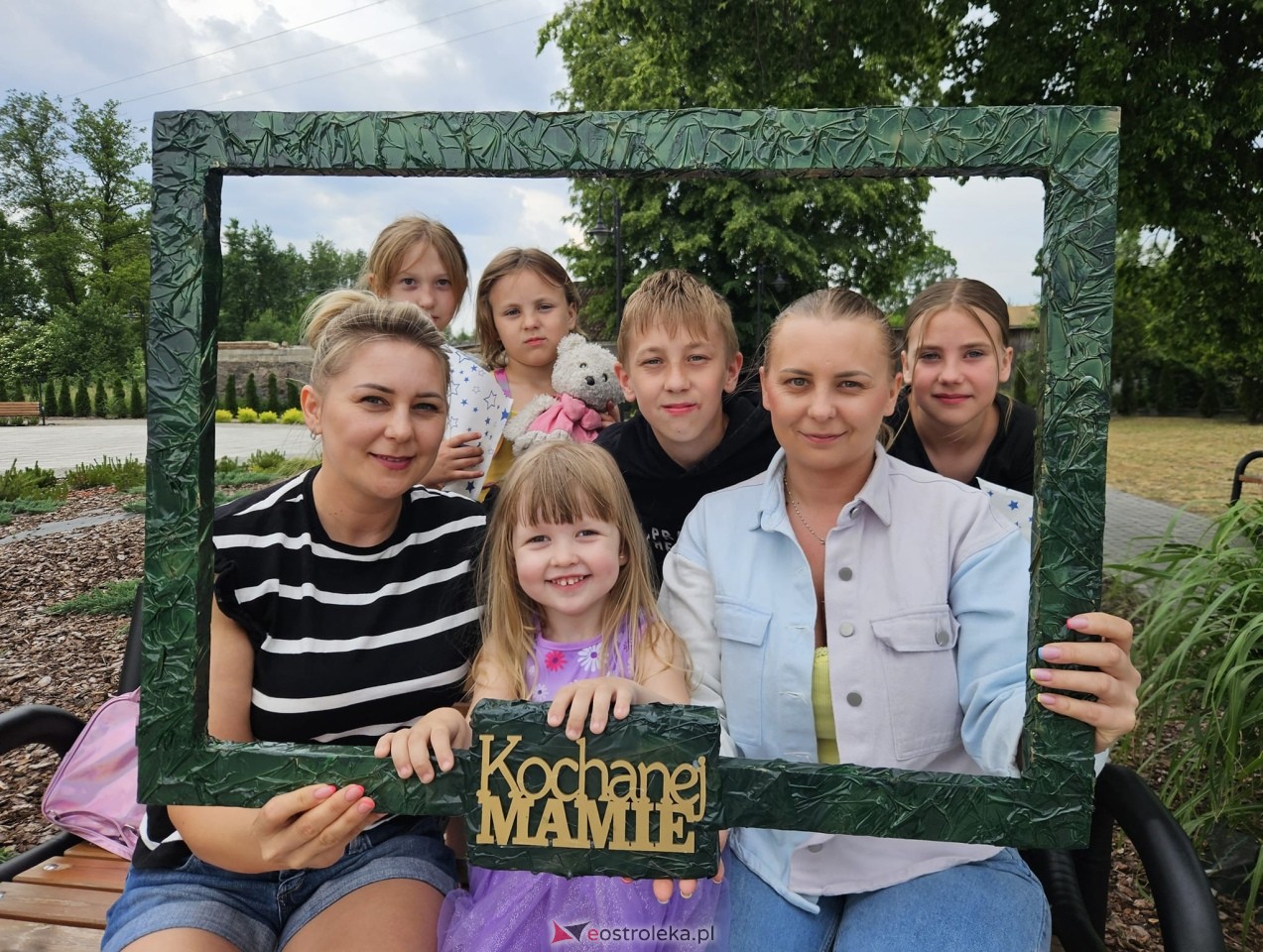 Dzień Matki w Troszynie: Koncert Patrycji Runo [25.05.2024] - zdjęcie #28 - eOstroleka.pl