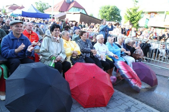 Międzynarodowy Festiwal Folklorystyczny 25.06.2011 - zdjęcie #4 - eOstroleka.pl