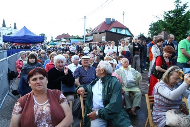 Międzynarodowy Festiwal Folklorystyczny 25.06.2011 - zdjęcie #57 - eOstroleka.pl