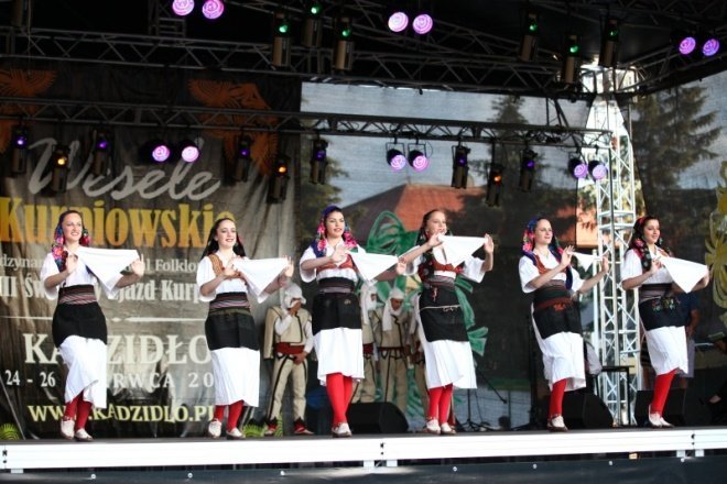 Międzynarodowy Festiwal Folklorystyczny 25.06.2011 - zdjęcie #1 - eOstroleka.pl