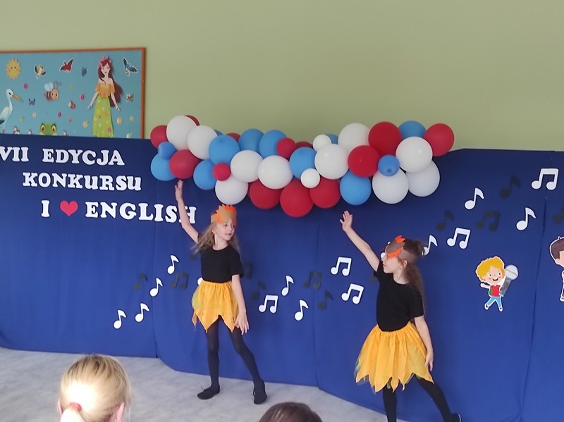I love english - przedszkolaki w Ostrołęce śpiewają po angielsku! [23.05.2024] - zdjęcie #20 - eOstroleka.pl