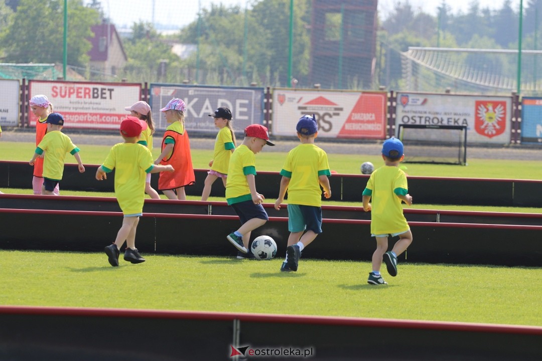 IV Piłkarski Festiwal Przedszkoli [29.05.2024] - zdjęcie #208 - eOstroleka.pl