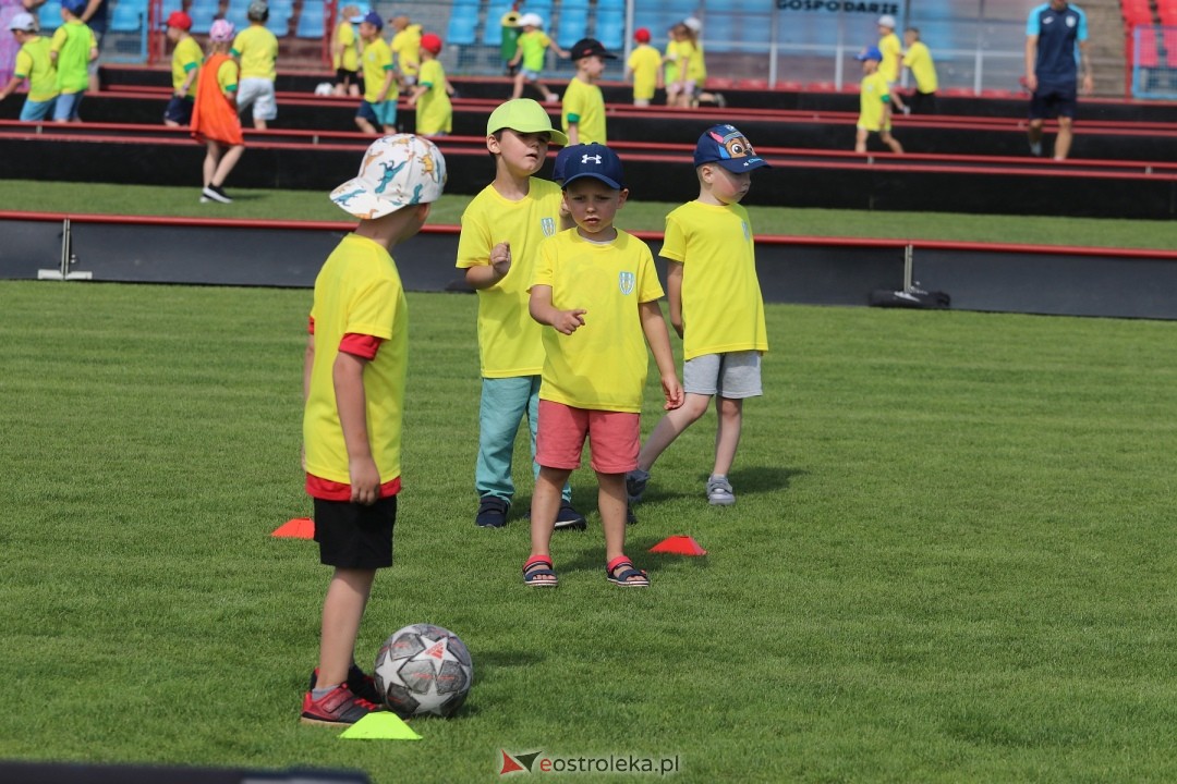 IV Piłkarski Festiwal Przedszkoli [29.05.2024] - zdjęcie #195 - eOstroleka.pl