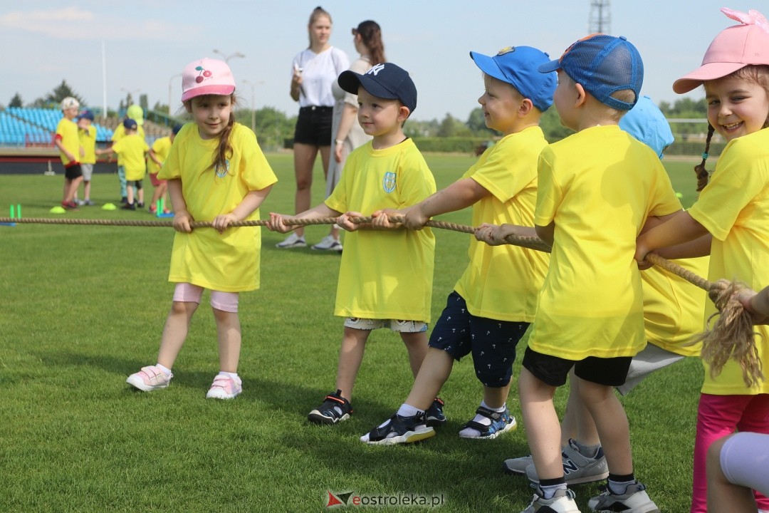 IV Piłkarski Festiwal Przedszkoli [29.05.2024] - zdjęcie #175 - eOstroleka.pl
