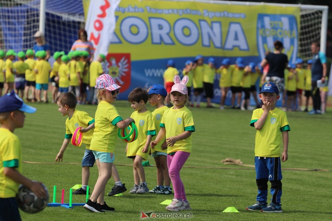 IV Piłkarski Festiwal Przedszkoli [29.05.2024] - zdjęcie #147 - eOstroleka.pl