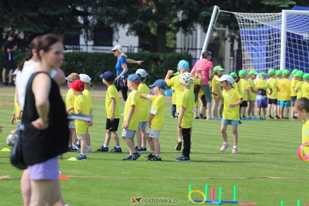 IV Piłkarski Festiwal Przedszkoli [29.05.2024] - zdjęcie #146 - eOstroleka.pl