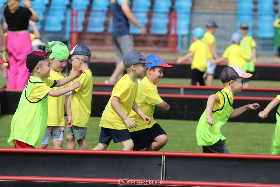 IV Piłkarski Festiwal Przedszkoli [29.05.2024] - zdjęcie #138 - eOstroleka.pl
