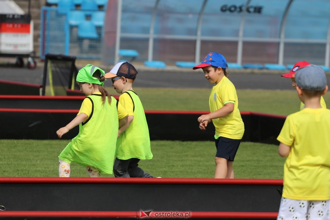 IV Piłkarski Festiwal Przedszkoli [29.05.2024] - zdjęcie #136 - eOstroleka.pl