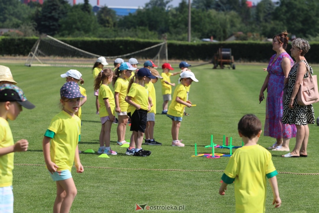 IV Piłkarski Festiwal Przedszkoli [29.05.2024] - zdjęcie #102 - eOstroleka.pl