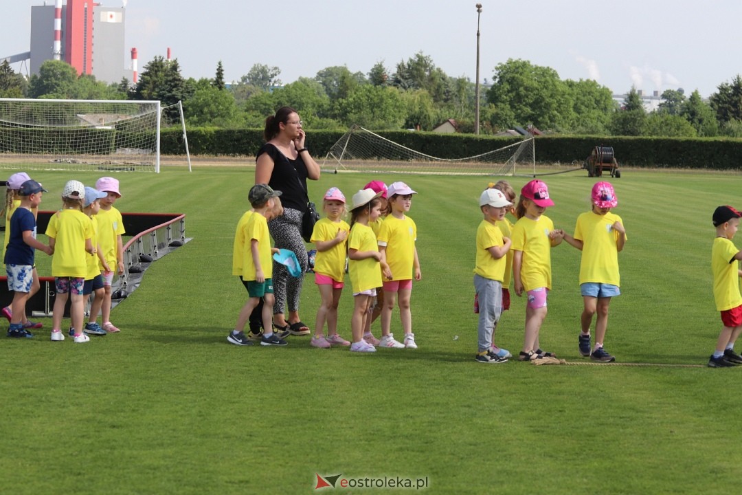 IV Piłkarski Festiwal Przedszkoli [29.05.2024] - zdjęcie #97 - eOstroleka.pl