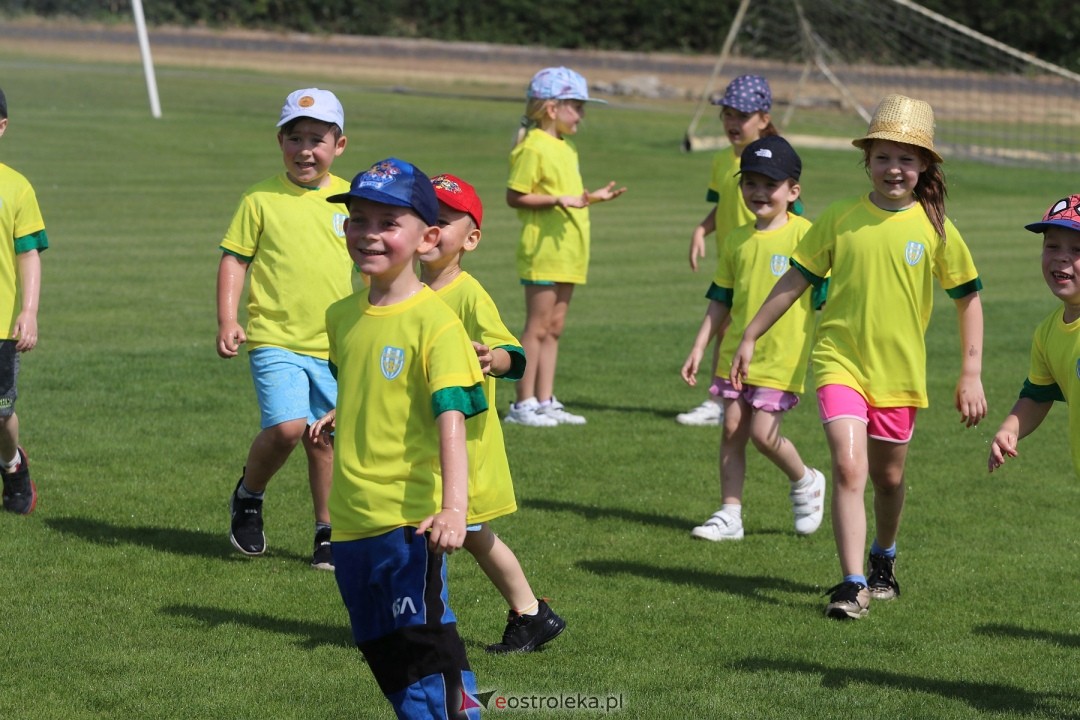 IV Piłkarski Festiwal Przedszkoli [29.05.2024] - zdjęcie #91 - eOstroleka.pl