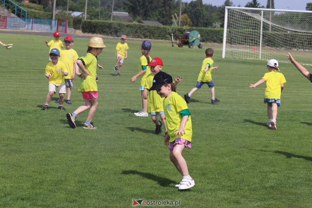 IV Piłkarski Festiwal Przedszkoli [29.05.2024] - zdjęcie #84 - eOstroleka.pl