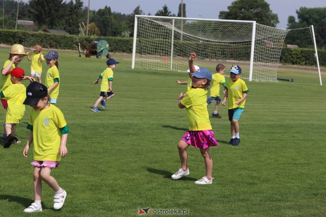 IV Piłkarski Festiwal Przedszkoli [29.05.2024] - zdjęcie #83 - eOstroleka.pl