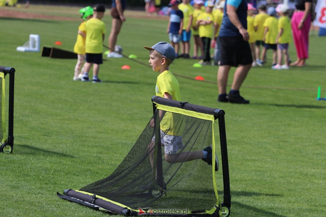 IV Piłkarski Festiwal Przedszkoli [29.05.2024] - zdjęcie #81 - eOstroleka.pl
