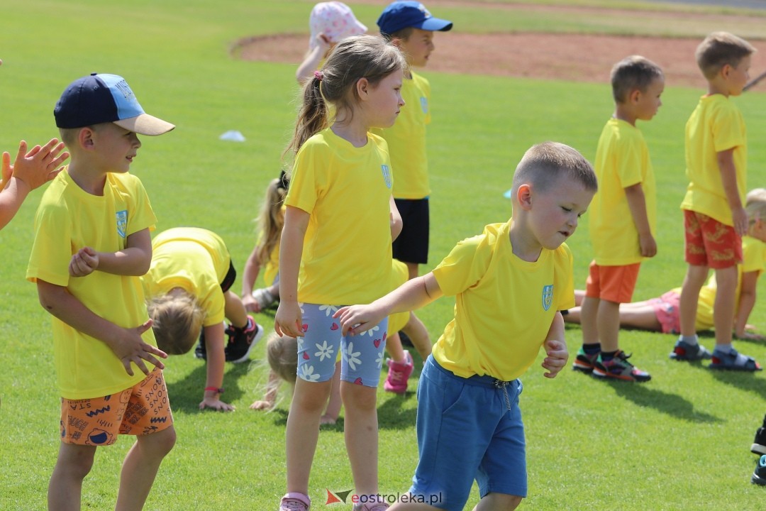IV Piłkarski Festiwal Przedszkoli [29.05.2024] - zdjęcie #58 - eOstroleka.pl