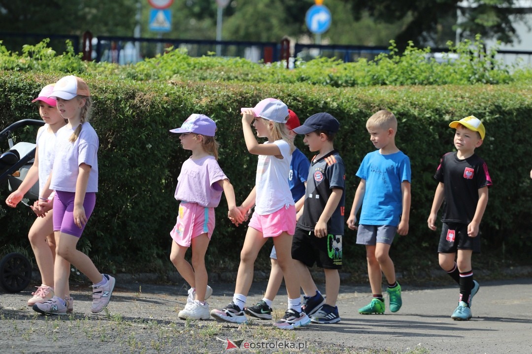 IV Piłkarski Festiwal Przedszkoli [29.05.2024] - zdjęcie #57 - eOstroleka.pl