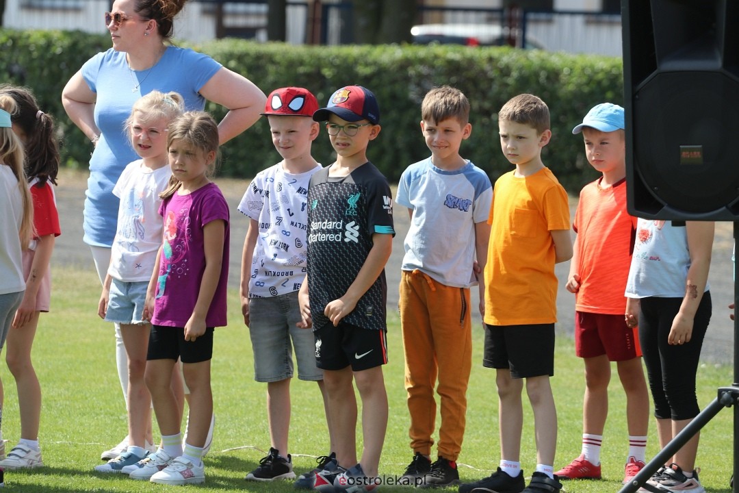 IV Piłkarski Festiwal Przedszkoli [29.05.2024] - zdjęcie #43 - eOstroleka.pl
