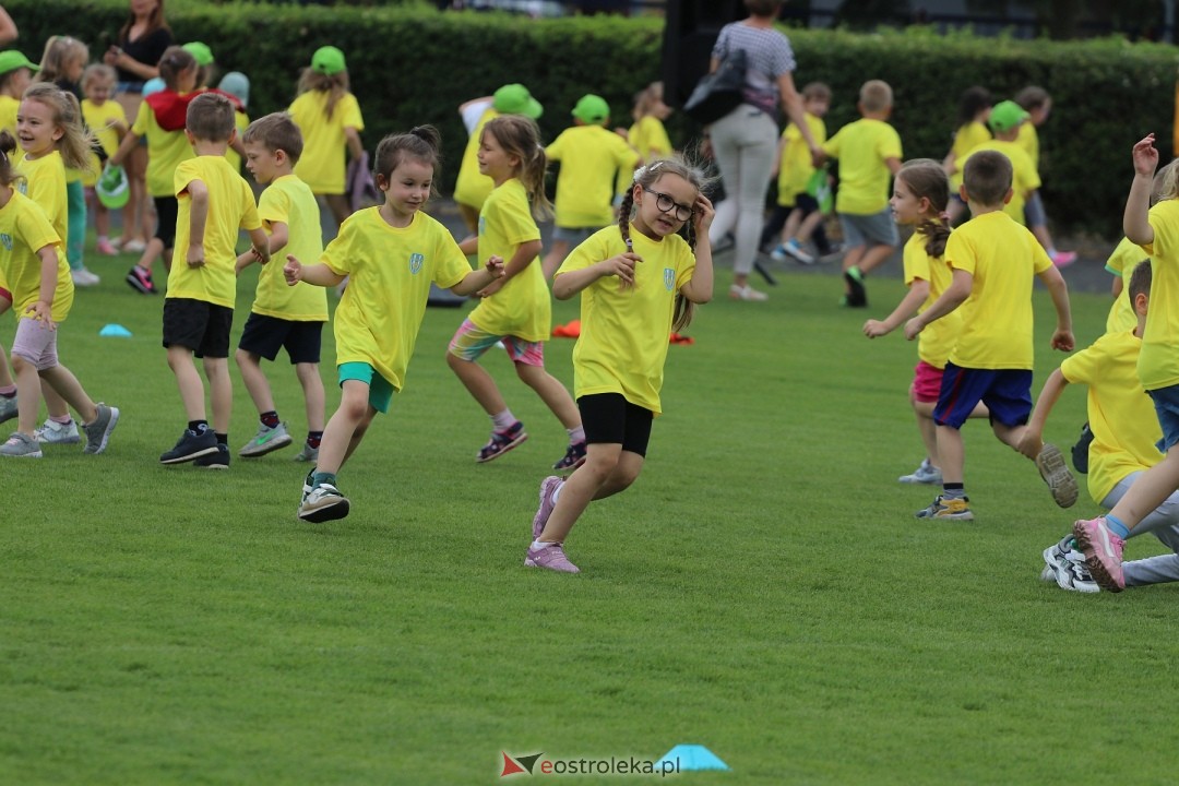 IV Piłkarski Festiwal Przedszkoli [29.05.2024] - zdjęcie #28 - eOstroleka.pl