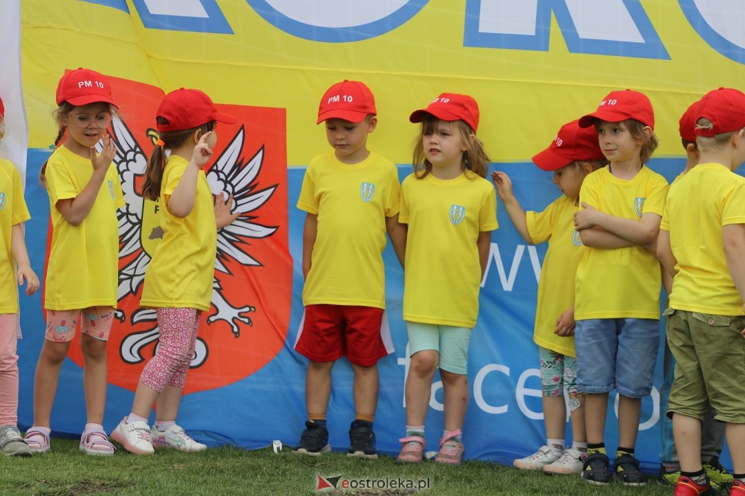 IV Piłkarski Festiwal Przedszkoli [29.05.2024] - zdjęcie #19 - eOstroleka.pl