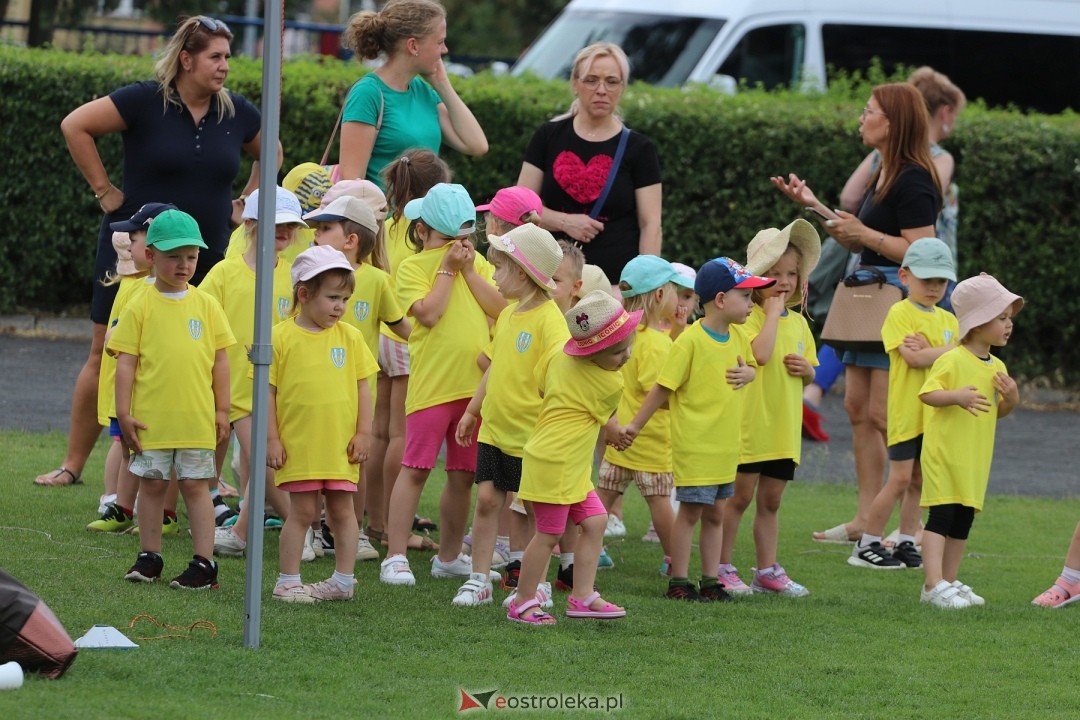 IV Piłkarski Festiwal Przedszkoli [29.05.2024] - zdjęcie #15 - eOstroleka.pl
