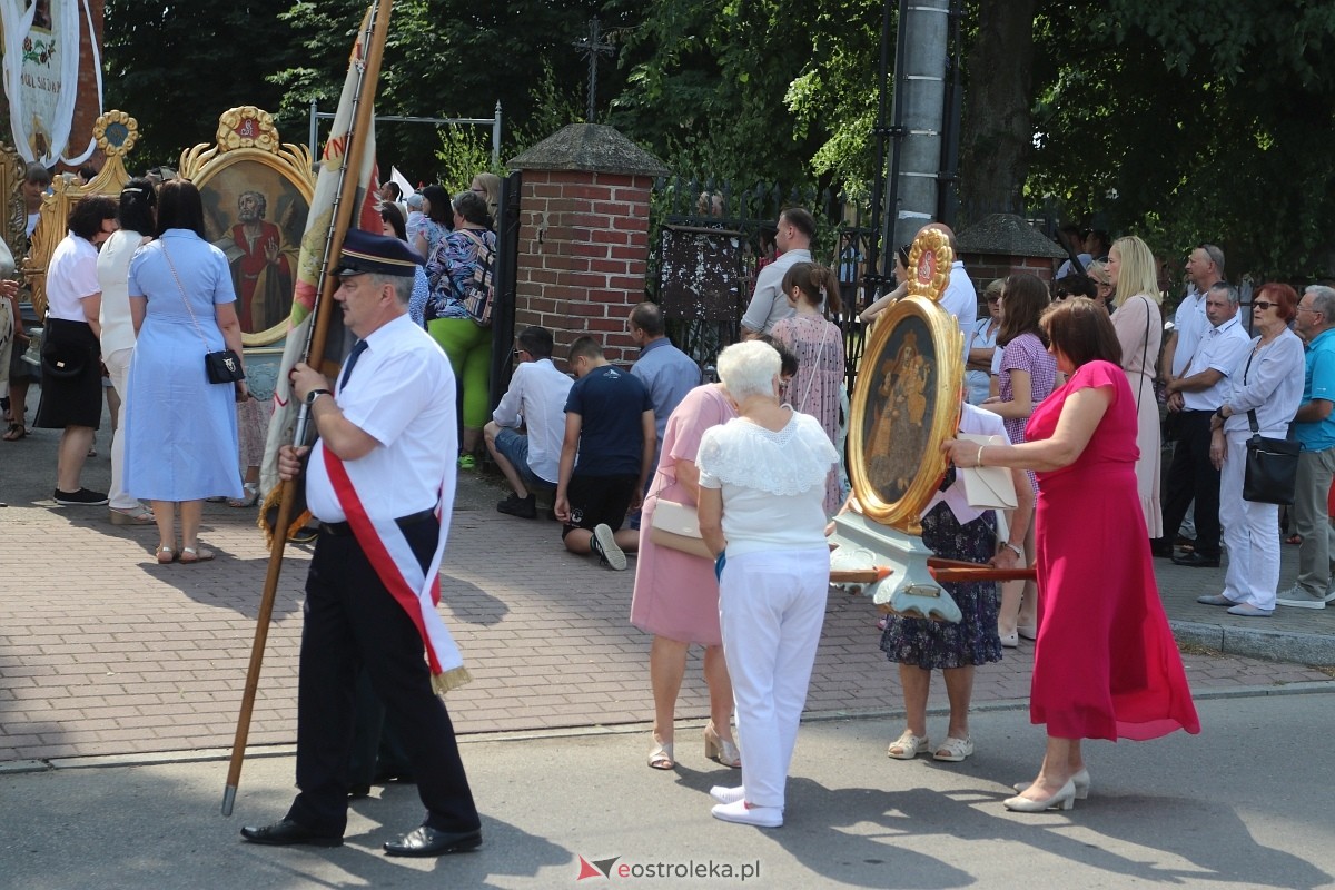 Boże Ciało 2024 - procesja w Rzekuniu [30.05.2024] - zdjęcie #78 - eOstroleka.pl