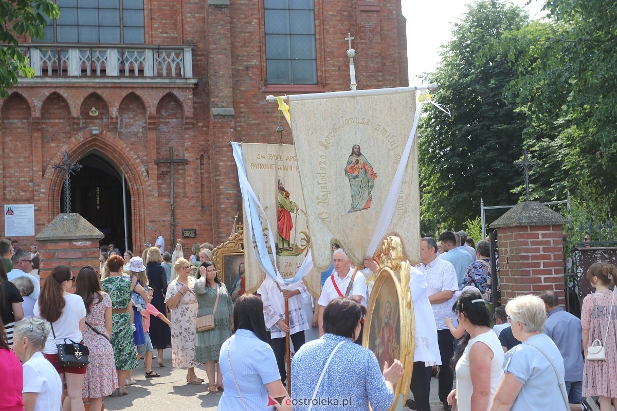 Boże Ciało 2024 - procesja w Rzekuniu [30.05.2024] - zdjęcie #76 - eOstroleka.pl