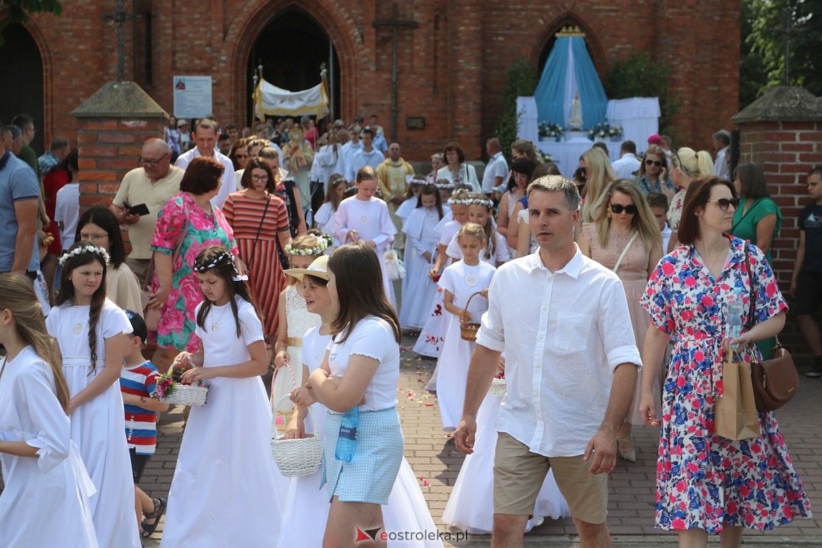 Boże Ciało 2024 - procesja w Rzekuniu [30.05.2024] - zdjęcie #64 - eOstroleka.pl