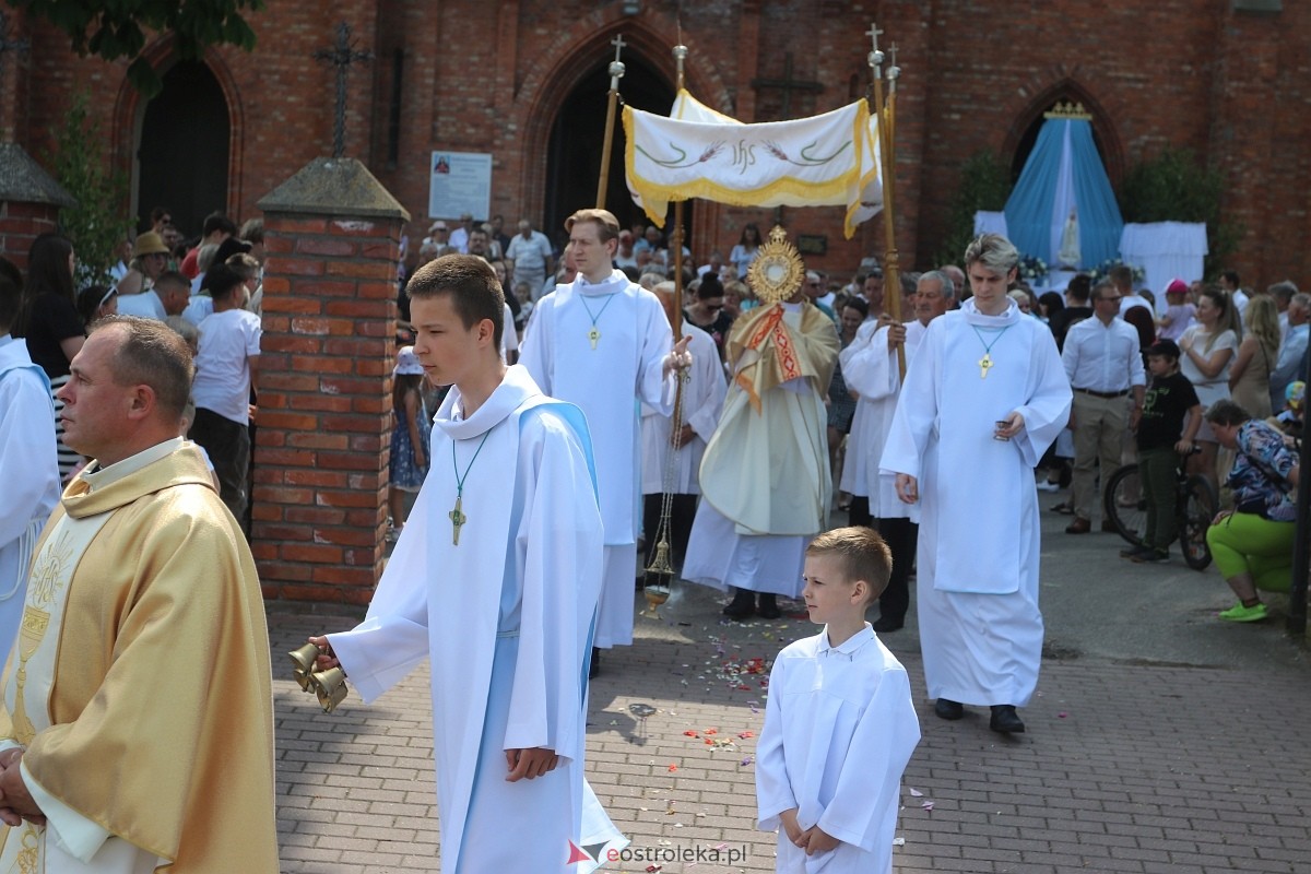 Boże Ciało 2024 - procesja w Rzekuniu [30.05.2024] - zdjęcie #54 - eOstroleka.pl