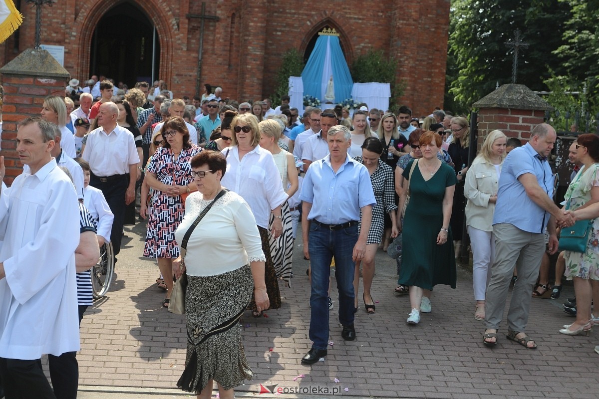 Boże Ciało 2024 - procesja w Rzekuniu [30.05.2024] - zdjęcie #51 - eOstroleka.pl