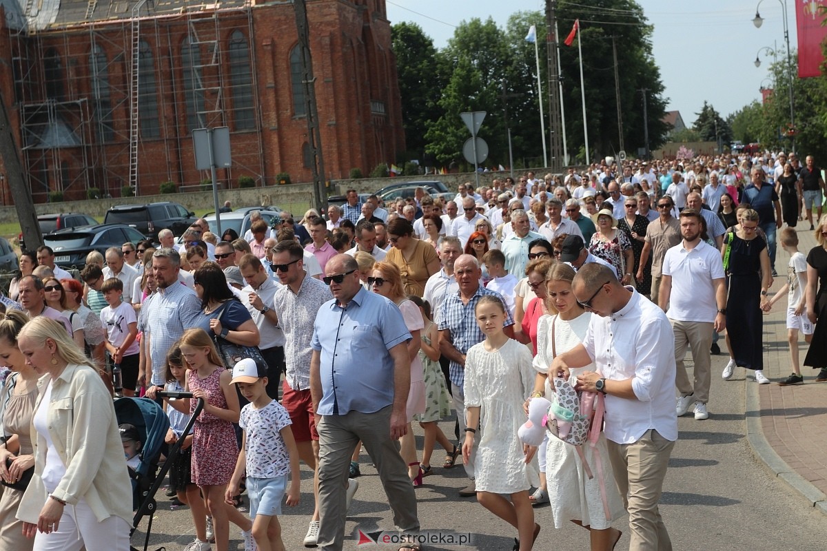 Boże Ciało 2024 - procesja w Rzekuniu [30.05.2024] - zdjęcie #24 - eOstroleka.pl