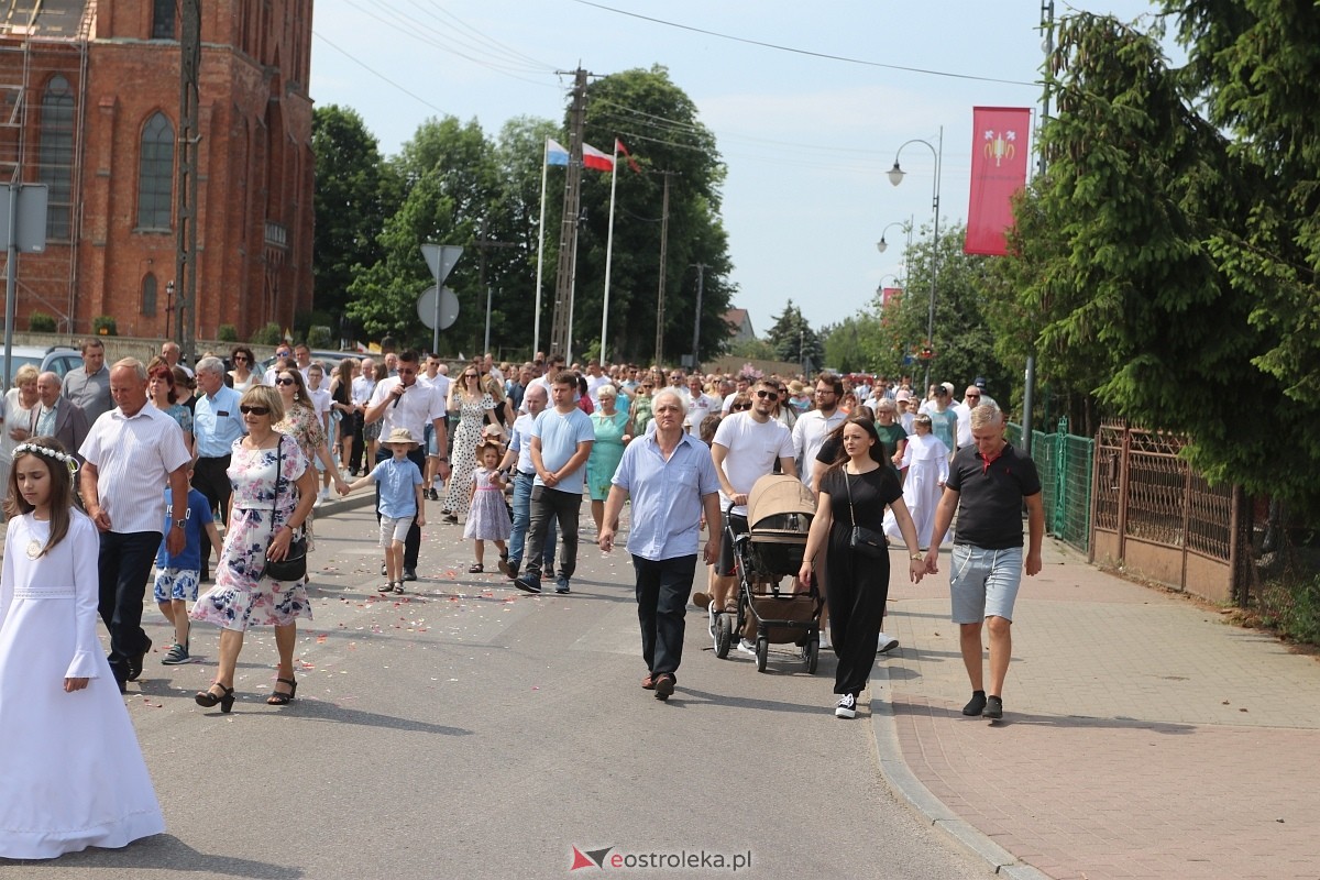 Boże Ciało 2024 - procesja w Rzekuniu [30.05.2024] - zdjęcie #17 - eOstroleka.pl