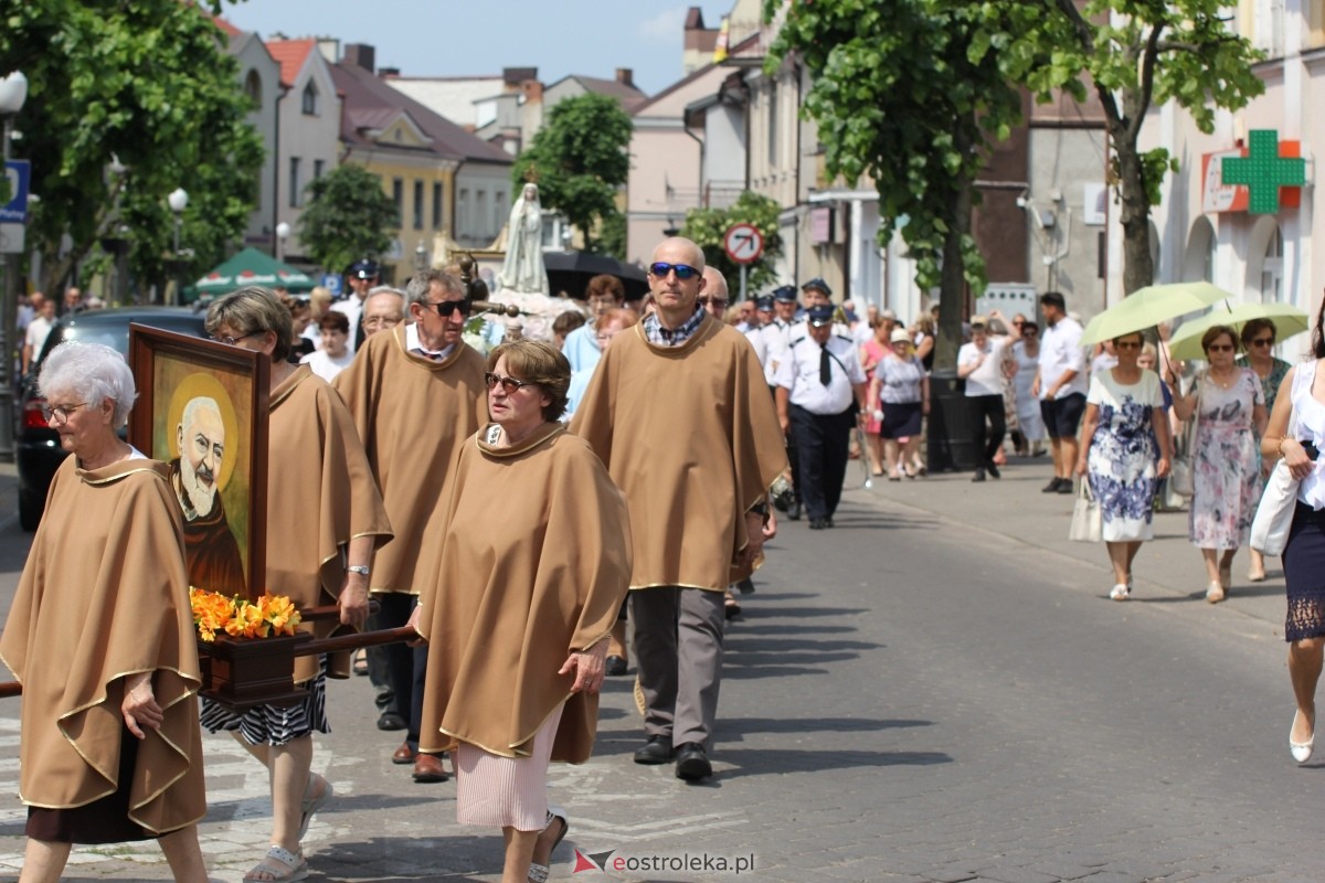Boże Ciało 2024 - procesja w parafii pw. św. Antoniego Padewskiego w Ostrołęce [30.05.2024] - zdjęcie #188 - eOstroleka.pl