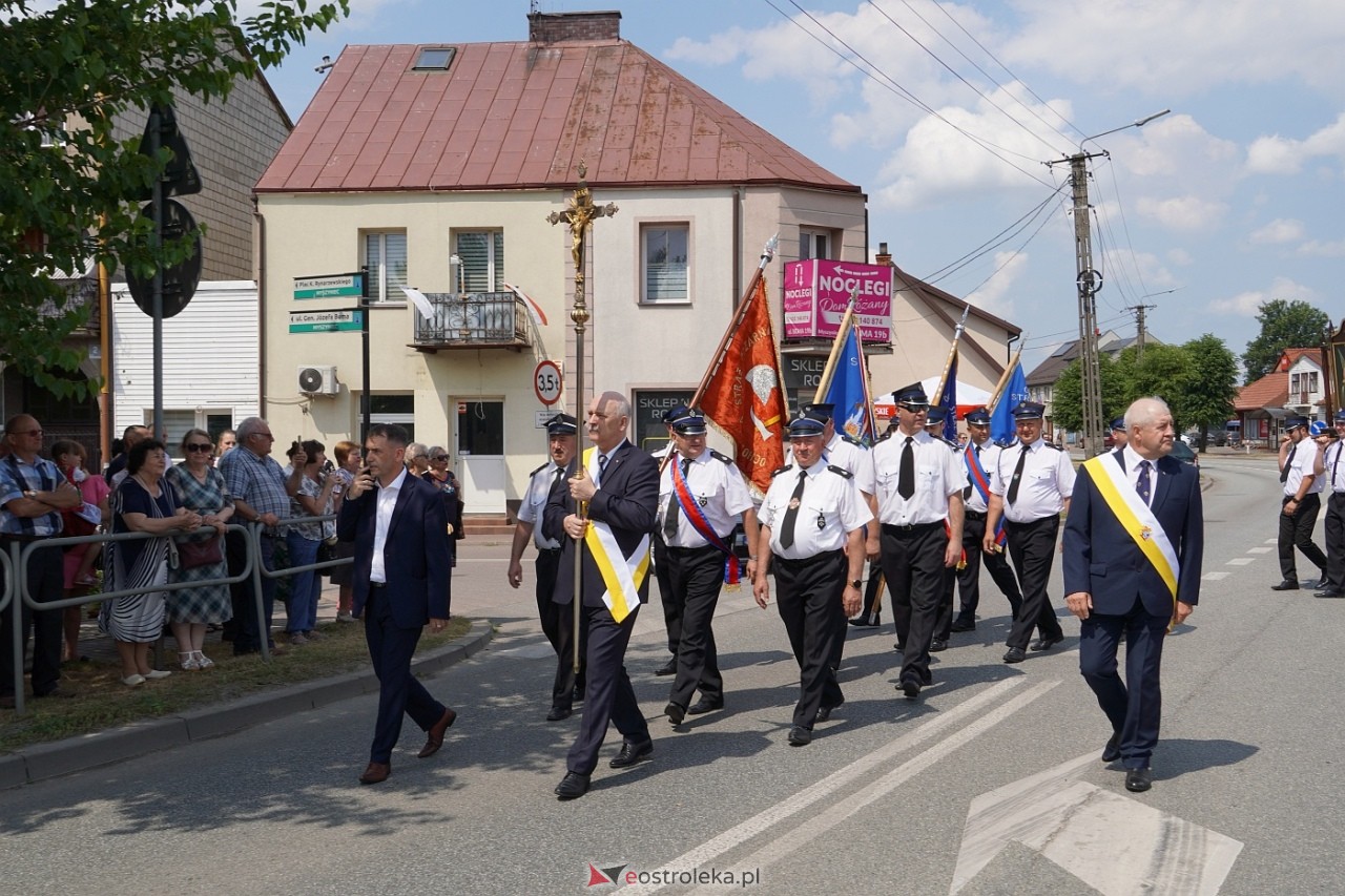 Boże Ciało 2024: Procesja w Myszyńcu [30.05.2024] - zdjęcie #194 - eOstroleka.pl
