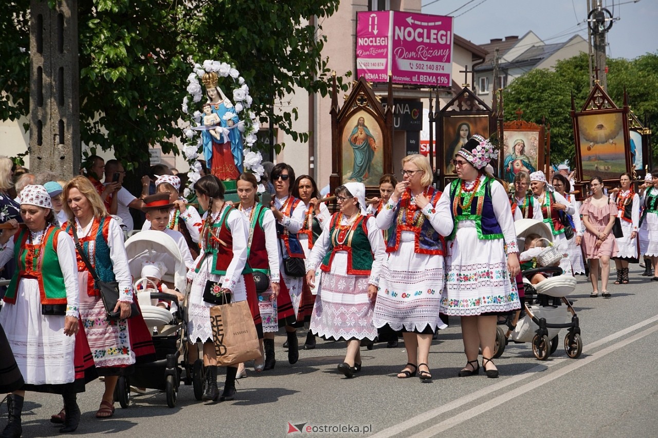 Boże Ciało 2024: Procesja w Myszyńcu [30.05.2024] - zdjęcie #148 - eOstroleka.pl