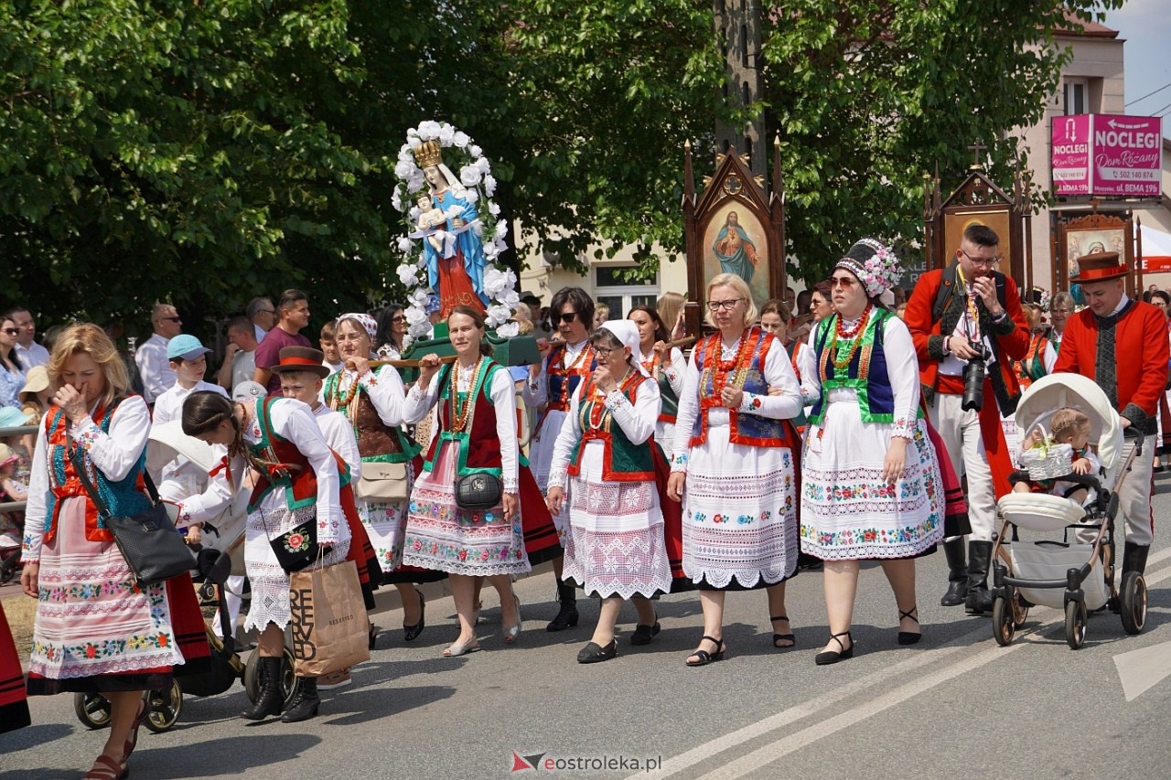 Boże Ciało 2024: Procesja w Myszyńcu [30.05.2024] - zdjęcie #145 - eOstroleka.pl