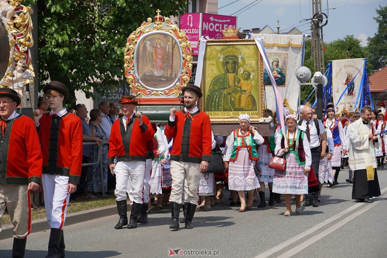 Boże Ciało 2024: Procesja w Myszyńcu [30.05.2024] - zdjęcie #116 - eOstroleka.pl