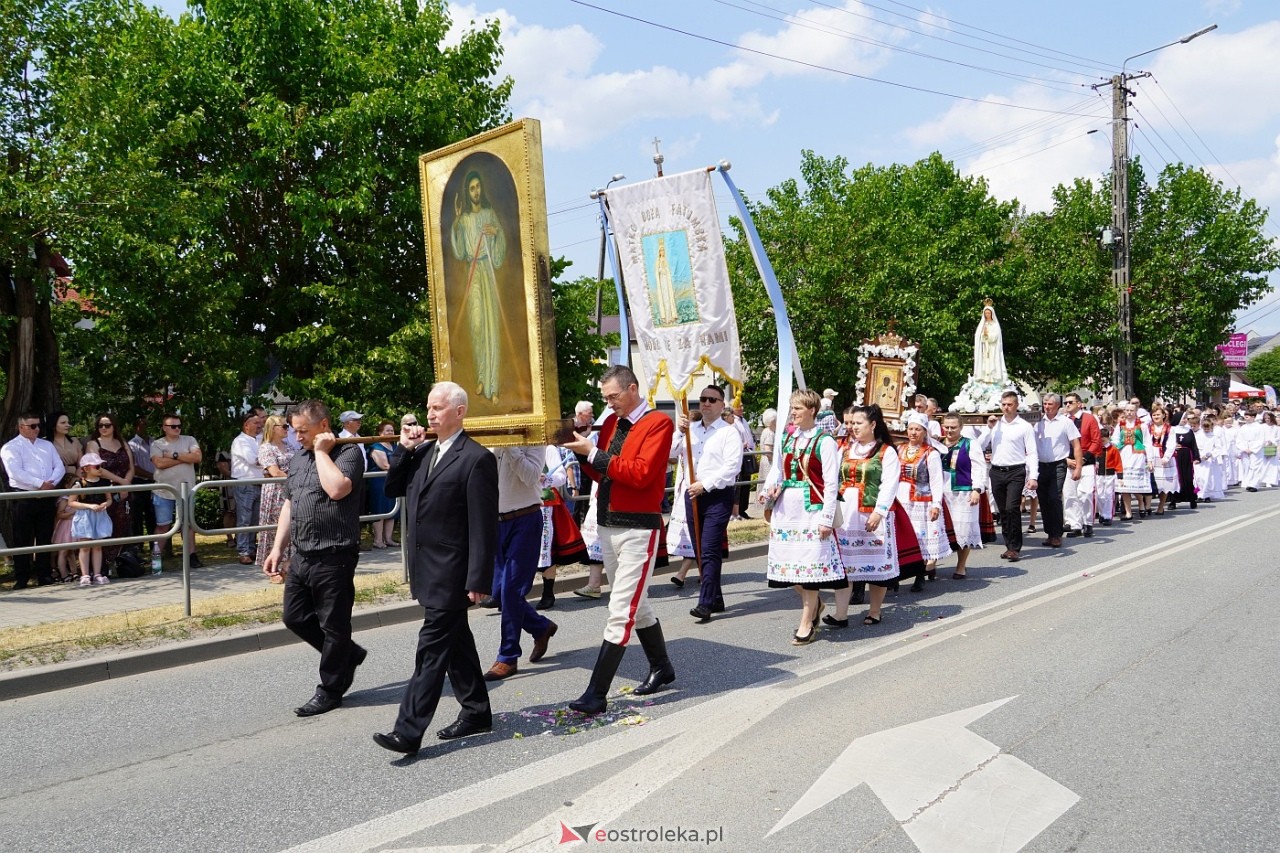 Boże Ciało 2024: Procesja w Myszyńcu [30.05.2024] - zdjęcie #95 - eOstroleka.pl